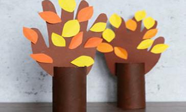 کاردستی ساده درخت پاییزی با چاپ کف دست